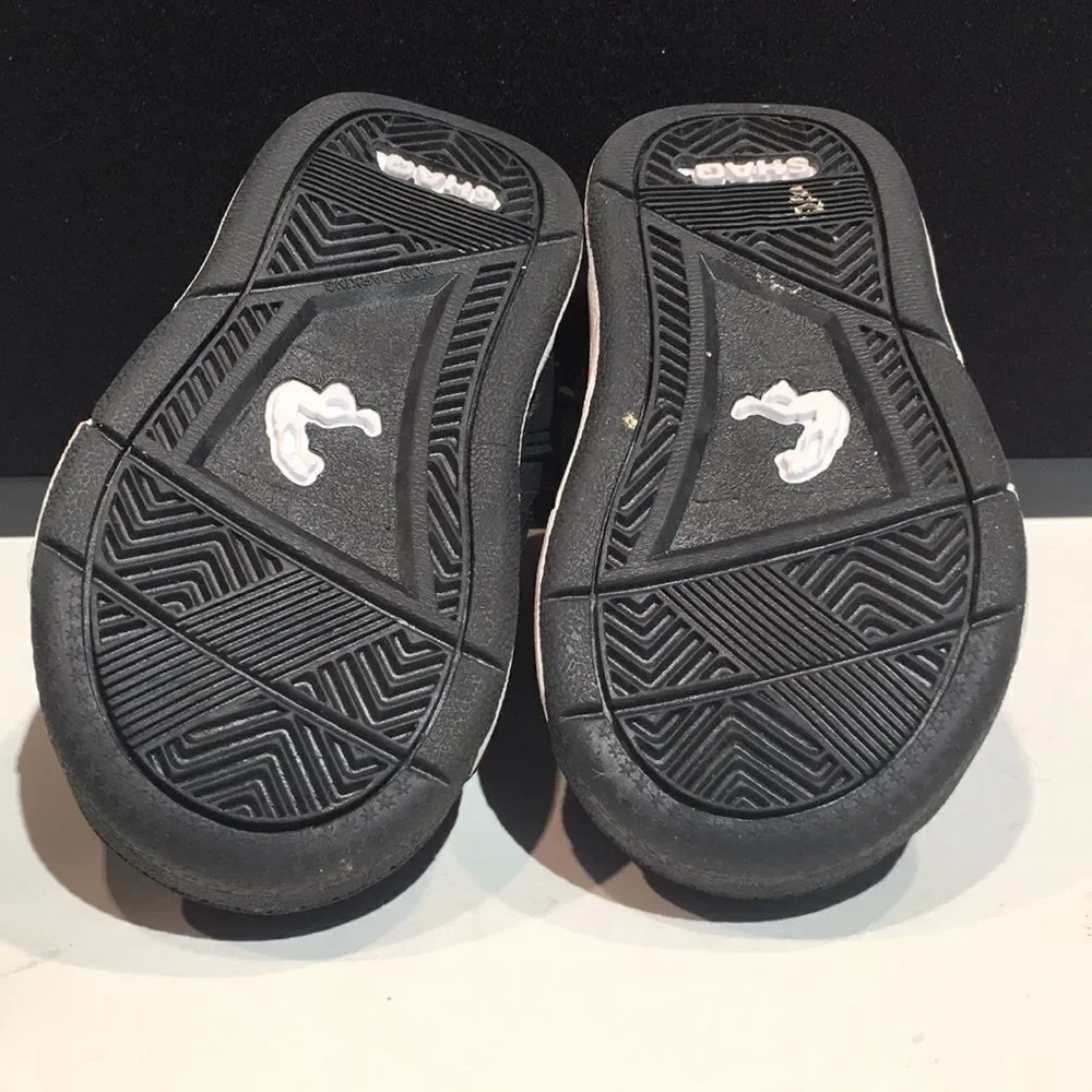 Vintage Shaq Black Leather Shoes - Size 6